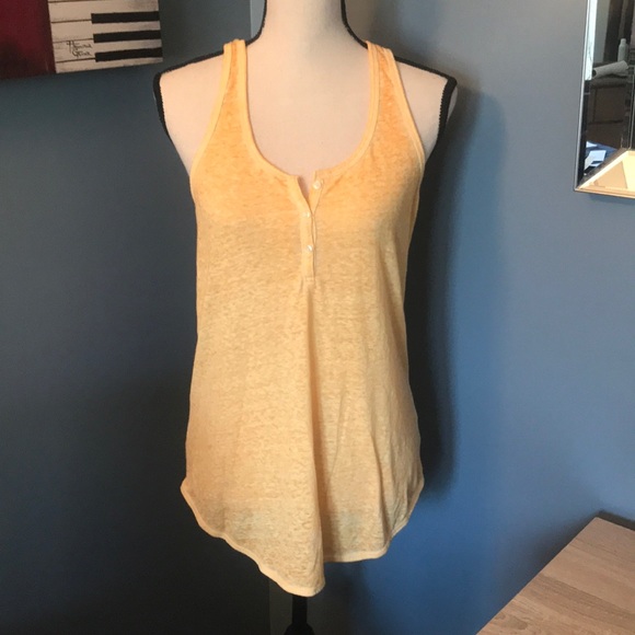 American Eagle Outfitters Tops - Cross Back American Eagle Tank Top Size Medium